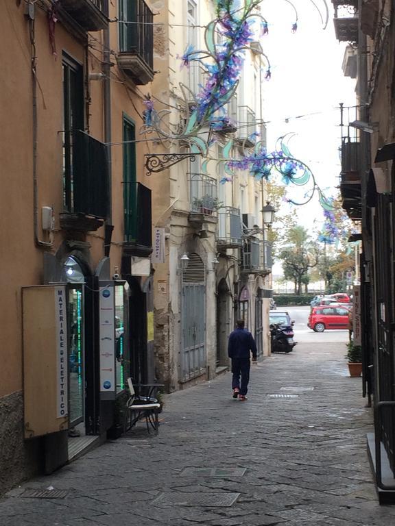 Antico Vicolo Apartment Salerno Exterior foto