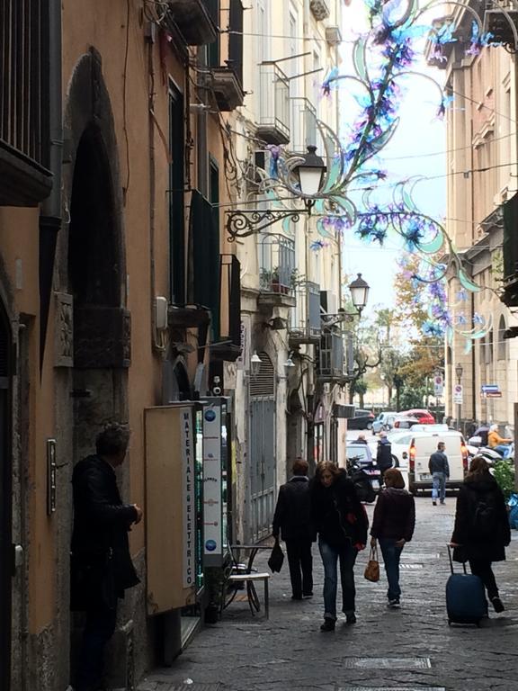 Antico Vicolo Apartment Salerno Exterior foto